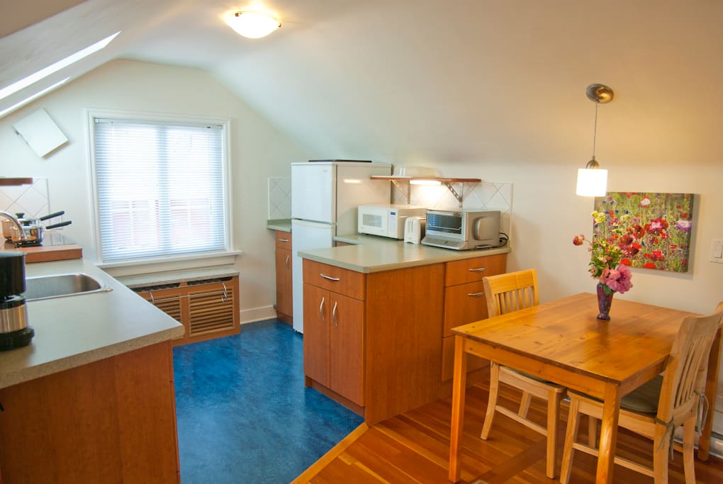 Open concept kitchen and dining room