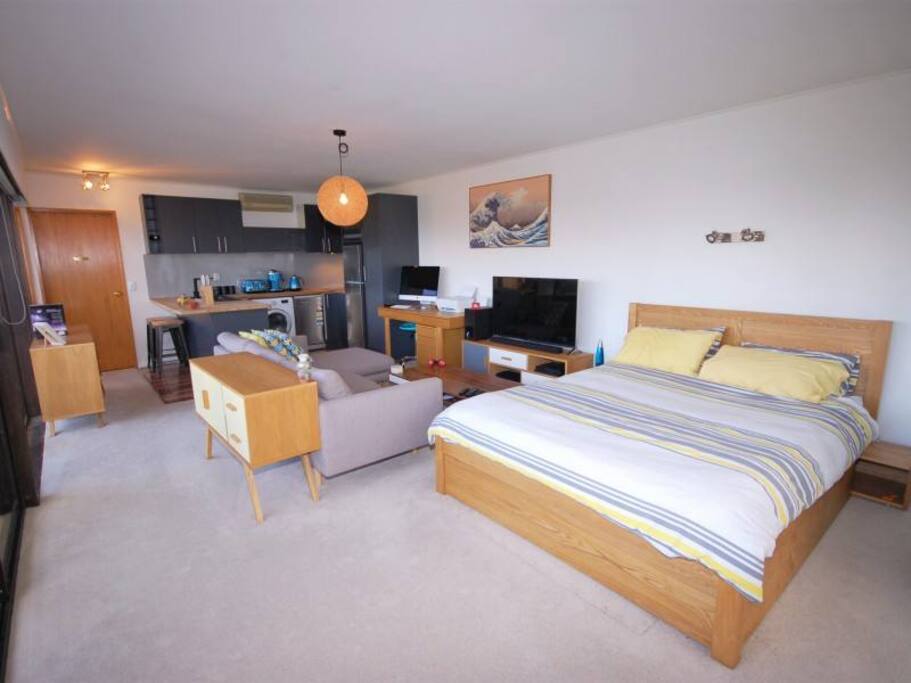 Spacious studio room.