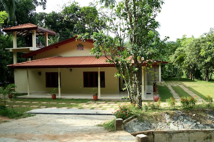 Airbnb® Monaragala - Vacation Rentals &amp; Places to Stay 