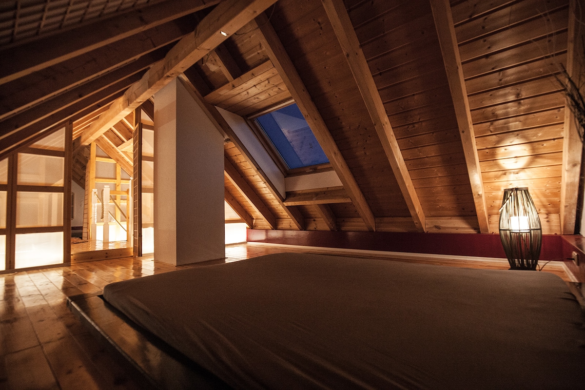 Chumba cha Kiunganishi cha Mwangaza wa Anga