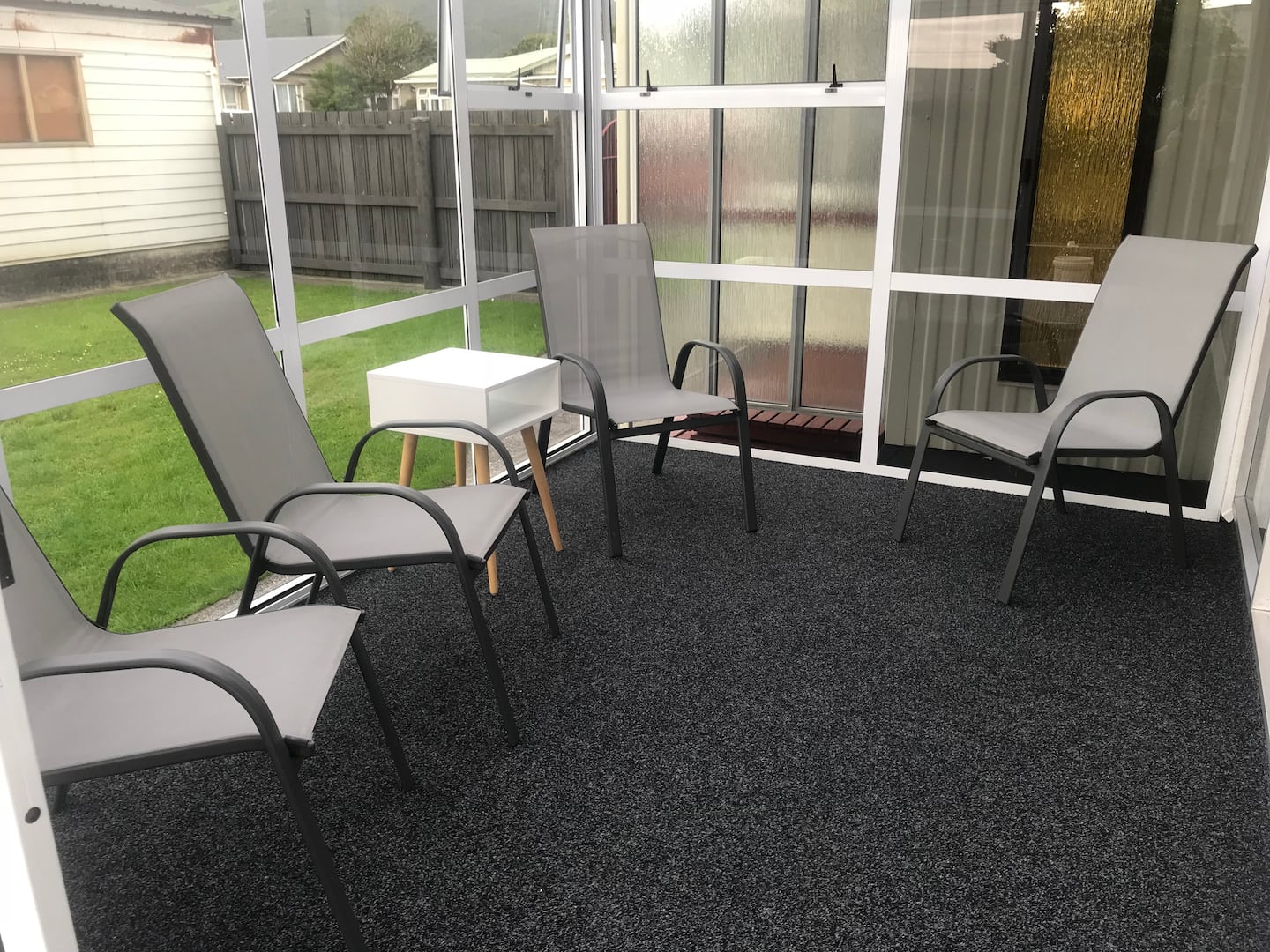Twelve On Milton
Unlimited Wifi
Great Living Areas 4