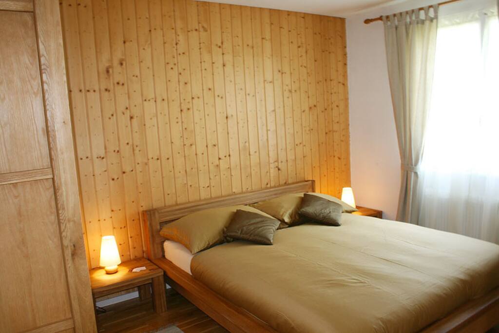 Chambre Crocus, 1 grans lit