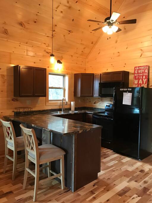 Full kitchen with dishwasher