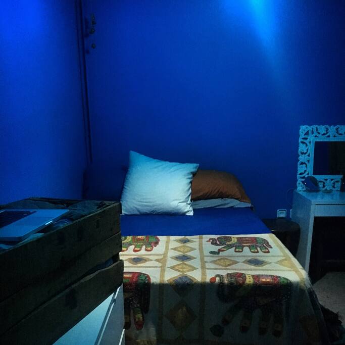 Blue room downstairs