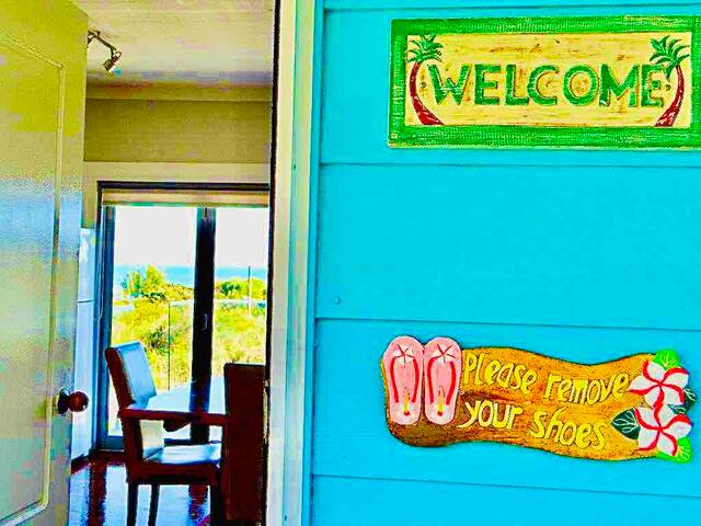 Shell’s Cottage-Front row with ocean & river views gallery image 2