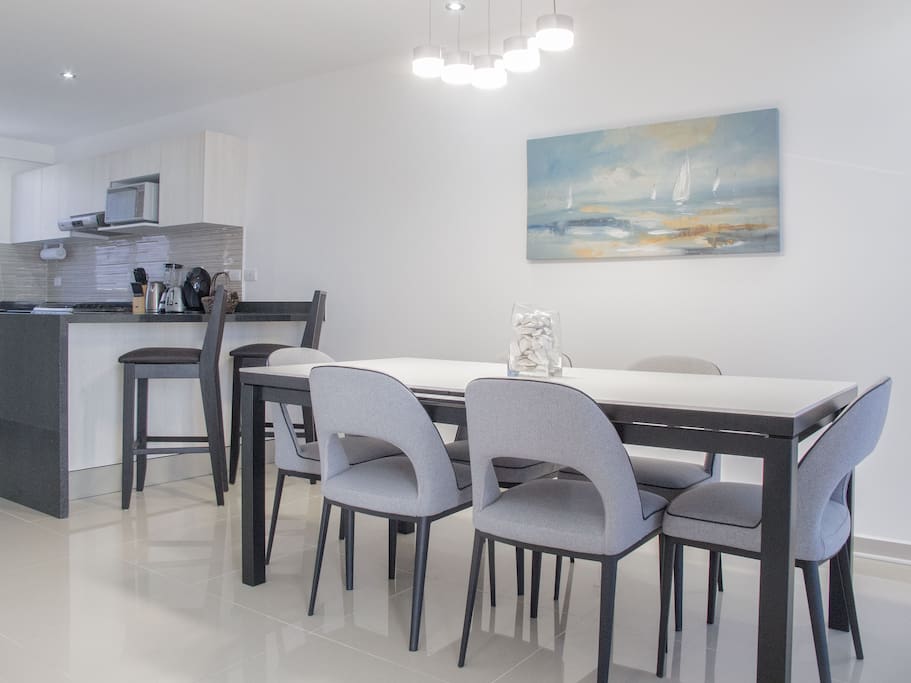 Kitchen and dining area