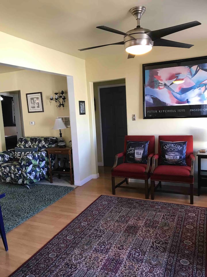 Cozy two bedroom home with free parking
