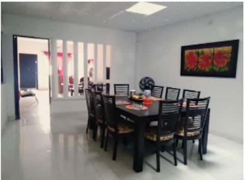 Entire spacious house - Cozy - For sale