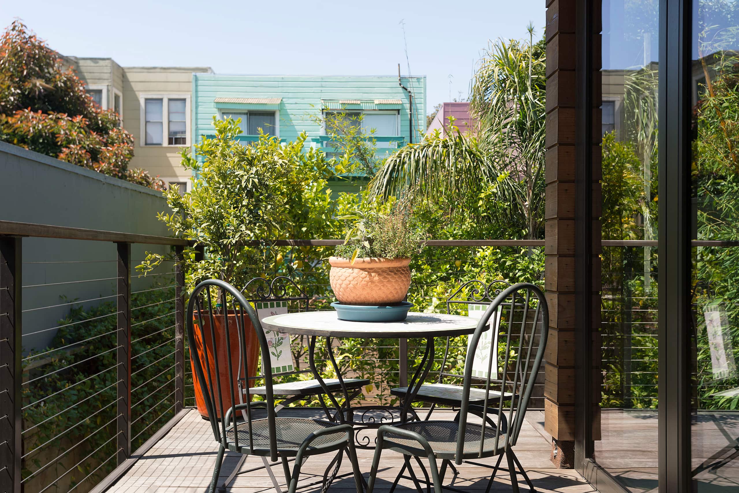 Home in San Francisco · ★4.94 · 3 bedrooms · 4 beds · 2 baths - Image 50