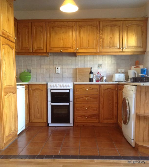 Kitchen. (open plan)