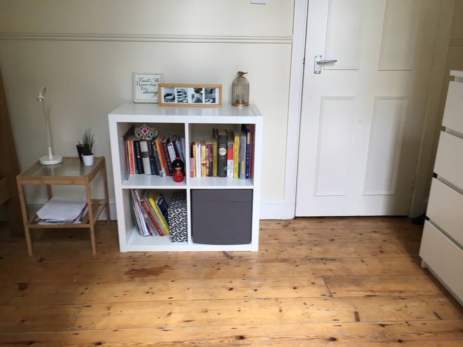Detail shot of the room
