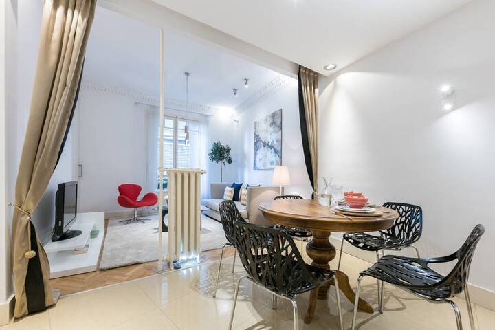 Stunning 3 bedroom apartment next to Retiro Park gallery image 2