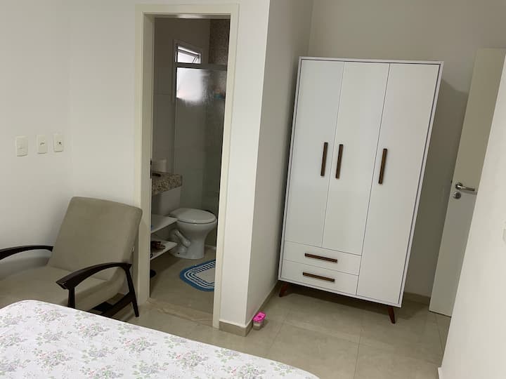 غرفة نوم الجناح 1