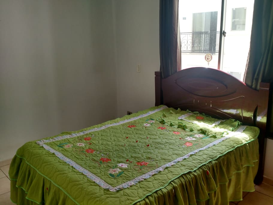 Quarto Casal