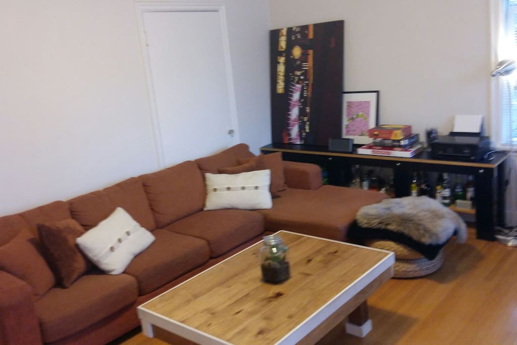 Lounge big comfy couch