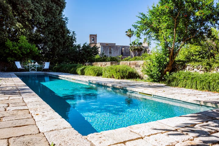Palazzo Ferramosca (pool and garden) near Otranto