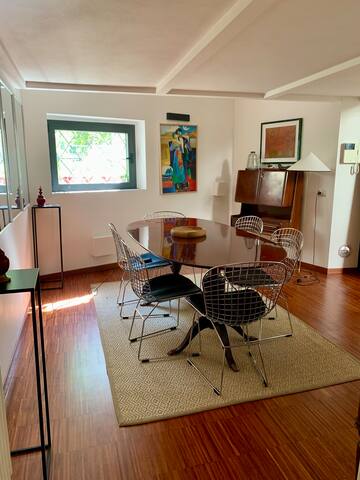 Lovely three-bed apartment with private patio gallery image 5