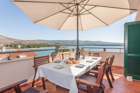 Top Airbnb: Apartment Skugor in Žaborić