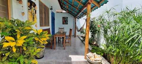 Malkia / cozy / close to the beach