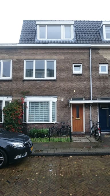 Frontdoor side
