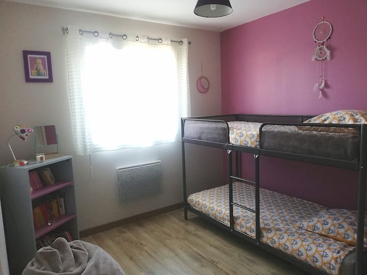 Habitación con litera
2 camas de 90x200