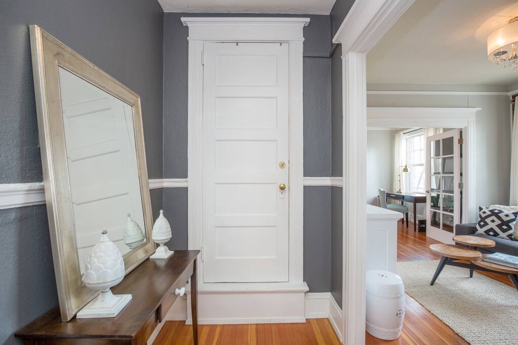 Entry area