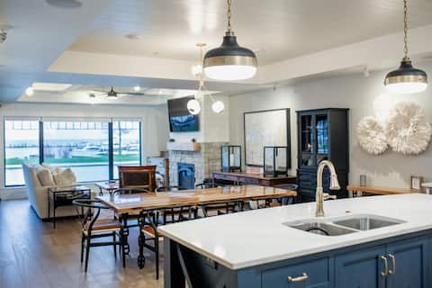 101 | Luxury | Downtown Sister Bay | Door County