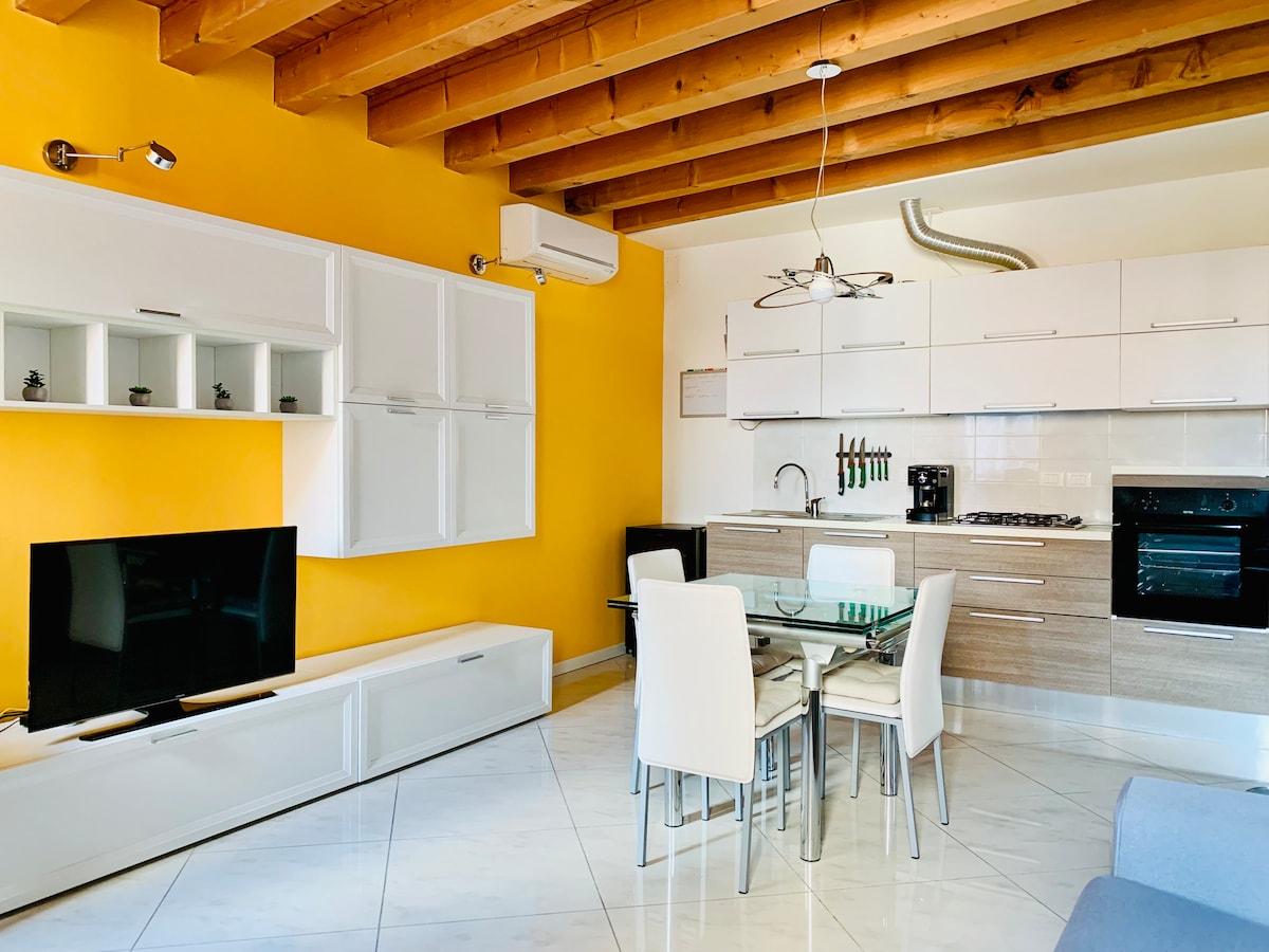 Top Airbnb: Modern and bright in the historic center in Rovigo