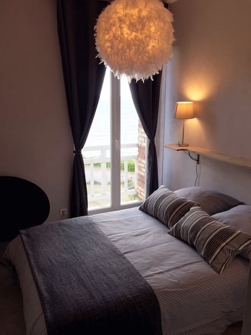 Chambre coté porte