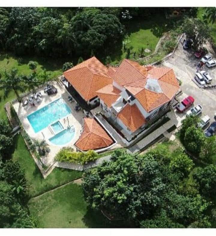 La Cuaba Holiday Rentals & Homes Santo Domingo, Dominican Republic