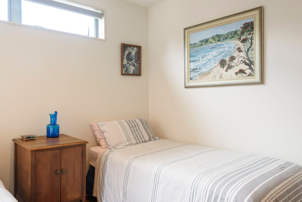 1 Single bed