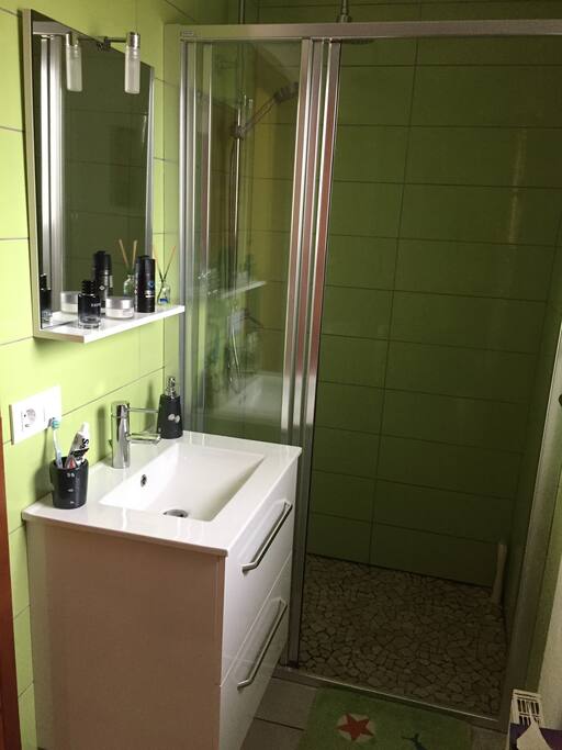 coin douche avec WC