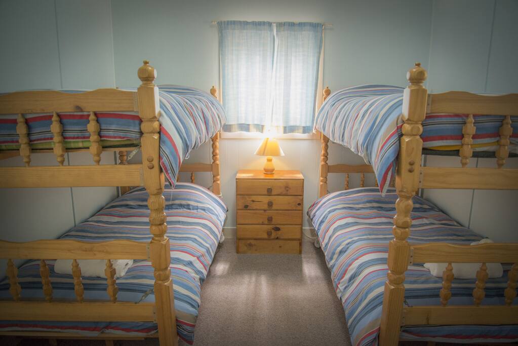 Pioneer Cottage 6 - Bunkroom