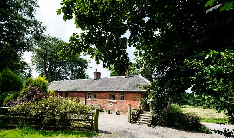 Stable Yard Cottage The Heath House Hauschen Zur Miete In Tean