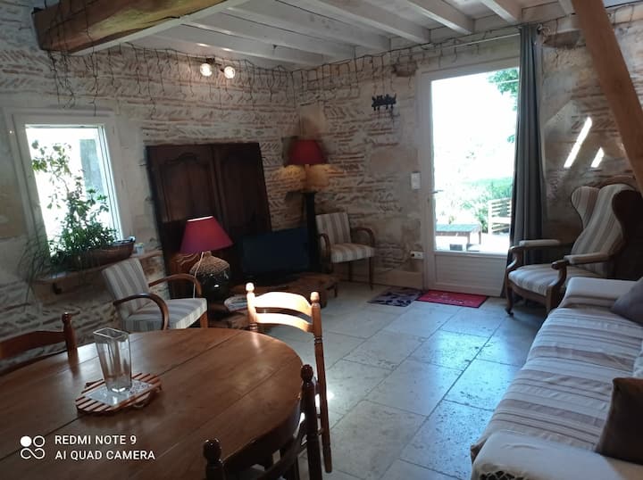 Изглед към ъгъла на телевизора