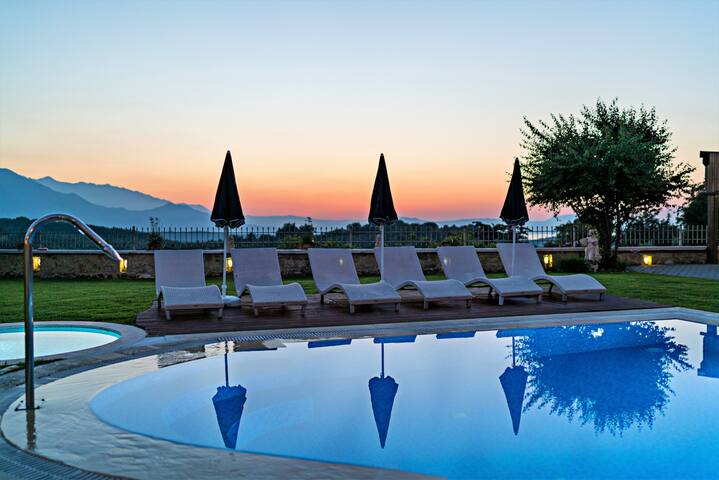 Villa Zeus with private pool – Special Offer! gallery image 5