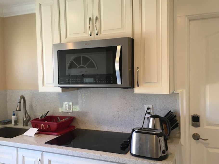 Shared Kitchennete