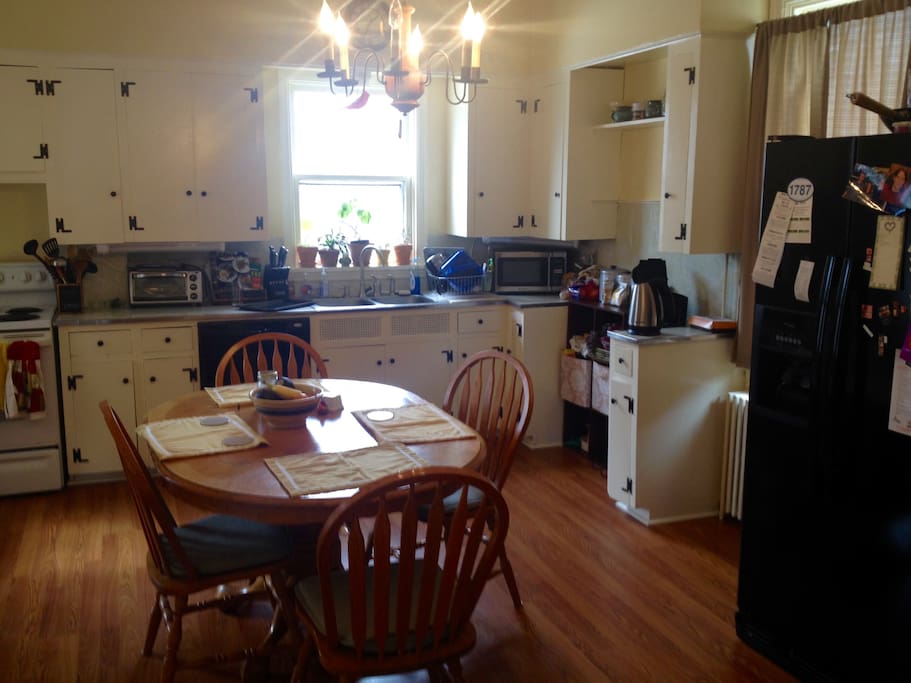 Large, open kitchen fully available for guest use (as long as you clean after yourself). Dishwasher, fridge, and entry to basement which features a washer and dryer available for guest use