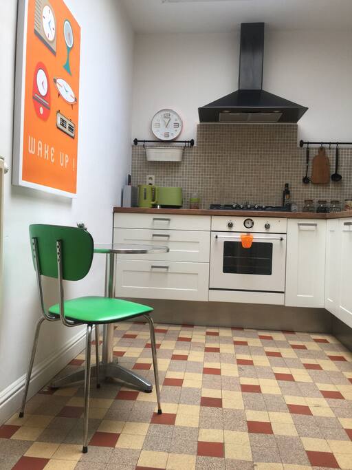 Fully equipped retro kitchen