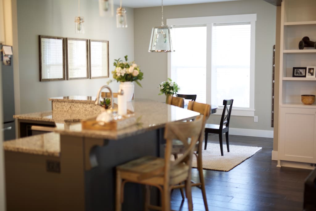 Kitchen bar and dining room