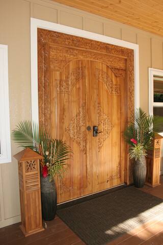 Ho’okipa Rose – Peace and Serenity