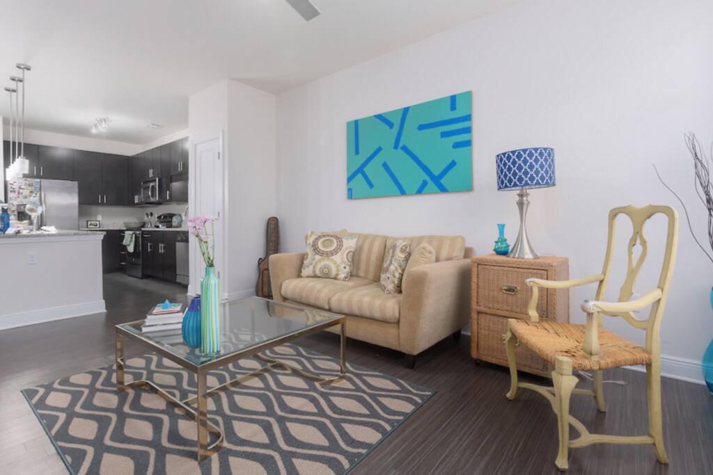 Unpack, unwind, and really let yourself live like a local. Make the space your home away from home while you explore Durham