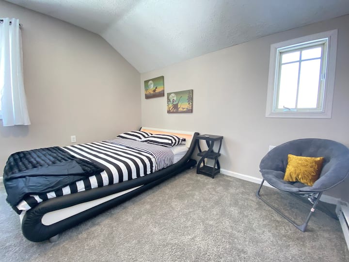 Спалня номер 3 на 2 - ри етаж