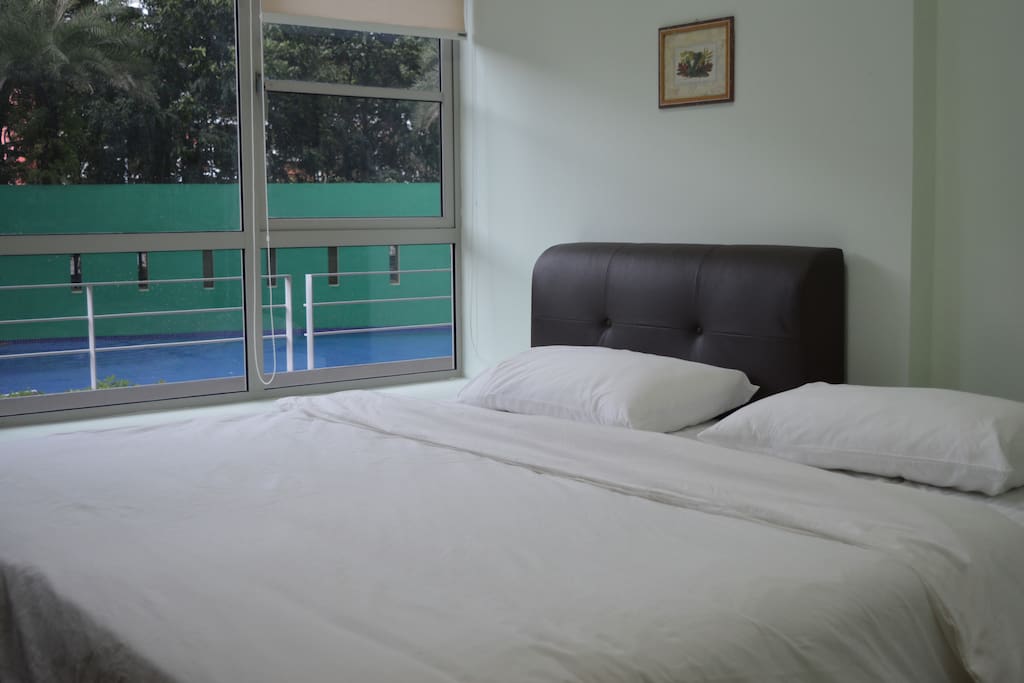 Super Single+Single (198cm x 191cm)
(Quite a big bed; enough for 2 adults and 1 child)
