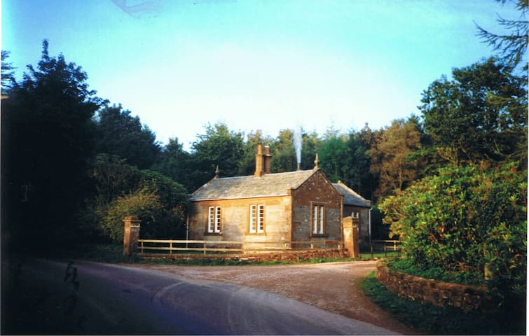 West Lodge, Kirkwood, Real Farm Holidays,