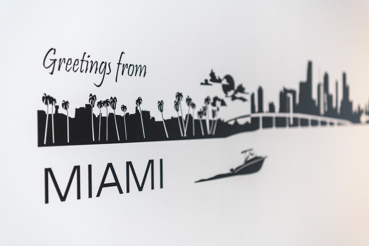 Icon Brickell Suite