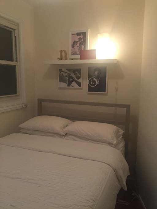 cozy bedroom