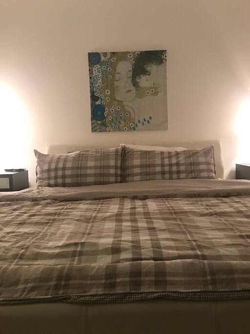 King Bed