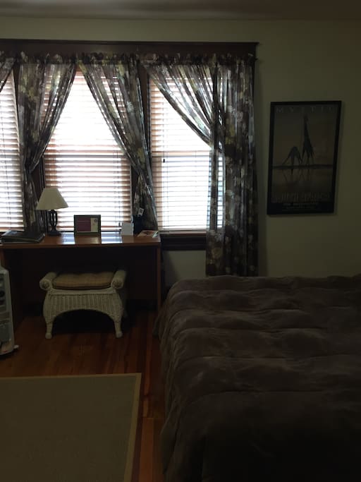 Writing desk