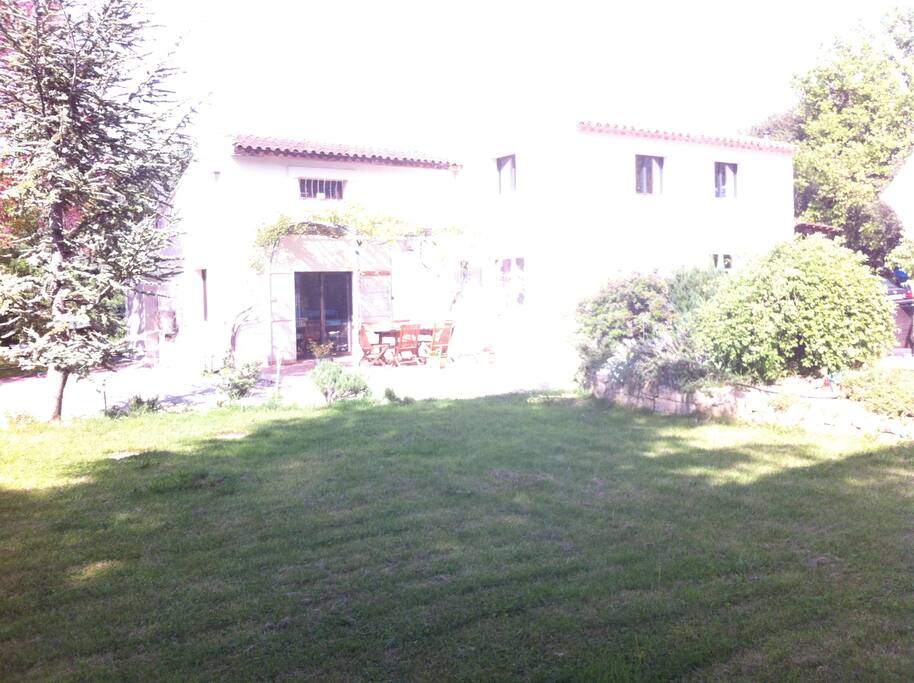 maison avec jardin